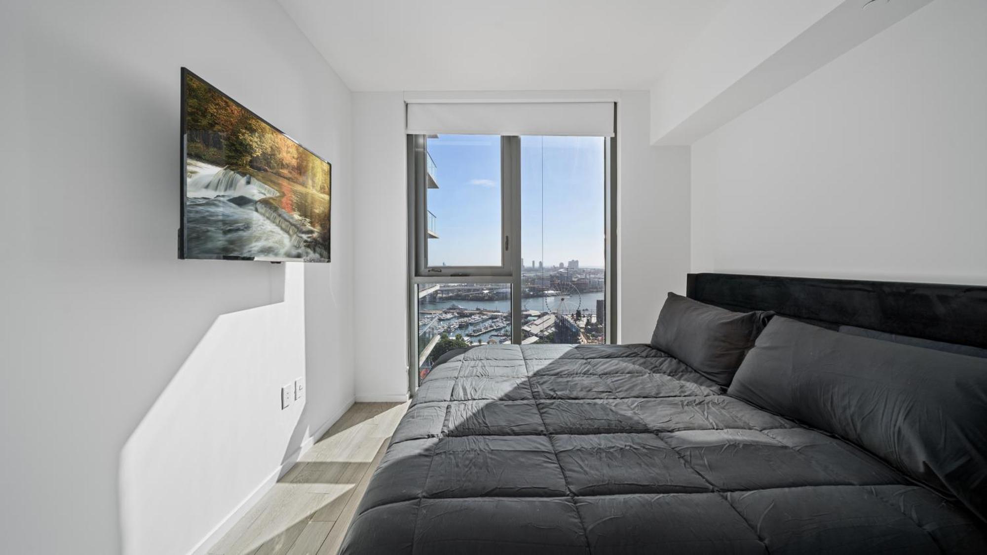 2-bedr Downtown Bay Views Appartement *